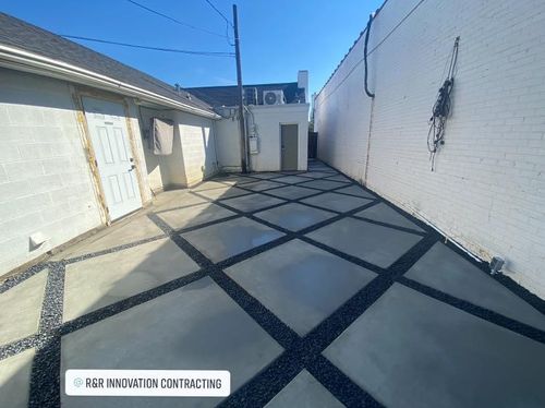 Concrete for R&R Innovations Contracting  in Dallas, TX