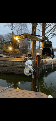 Dock and Boat lift Maintenance Service for Wagner's Lift & Dock Shop LLC in Watervliet, MI