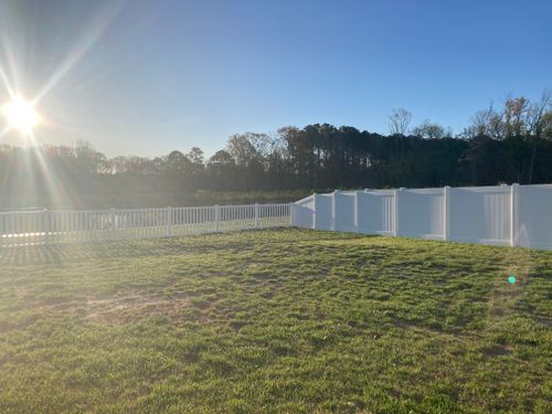 Vinyl Fencing for Sea Level Fence in Virginia Beach, VA