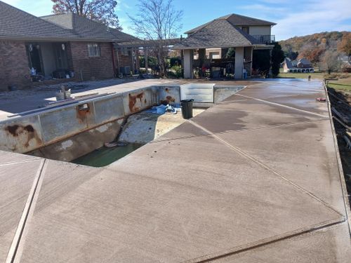  for Prater's Custom Concrete in Corbin, KY