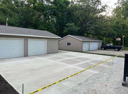  for Donahue Concrete in Streator, IL