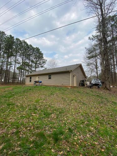 Mowing for Cowboys Lawn Care & Pressure/Soft Washing in Carrollton, Georgia