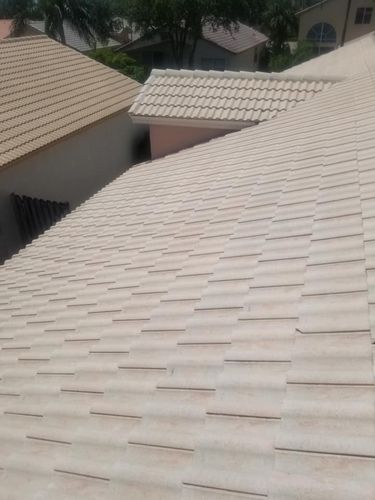 Roof Cleaning for Zero Pressure Roof Cleaning INC in West Palm Beach, FL