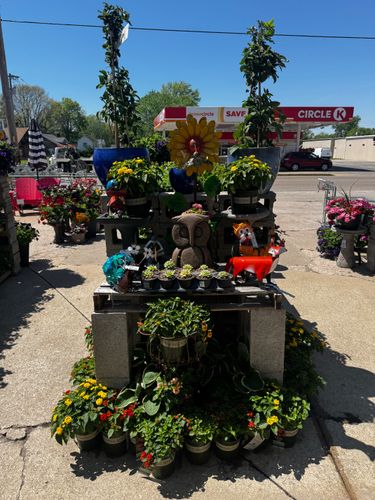 Gardening for Mayfield Landscaping in Staunton, IL