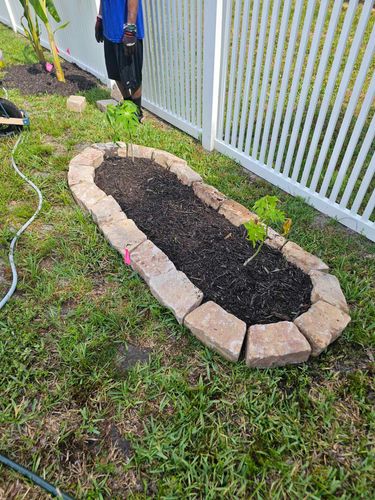 Lawn Care & Maintenance for Above the Lawn Cuts in Sebring, FL