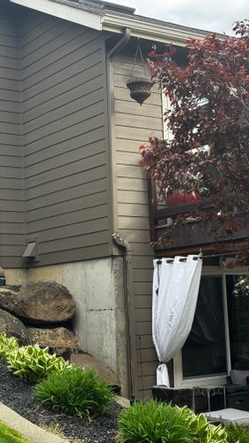 Residential Gutter Cleaning for Eaglewood Gutter's in Mead, WA