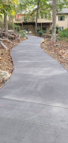 Concrete for D&D Unlimited Landscaping in Hartwell, GA