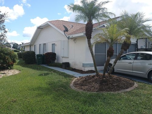 Mowing for Unity Maintenance and More LLC in Englewood, FL