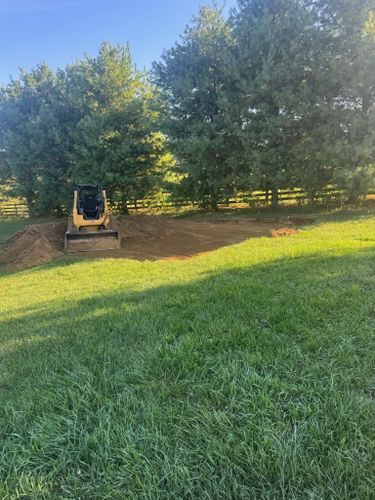 Excavation & Grading for DIRT PLUS LLC in Bowling Green, KY