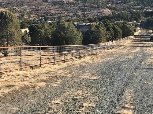 Fence Repair for V4 Welding & Fence in Capitan, NM