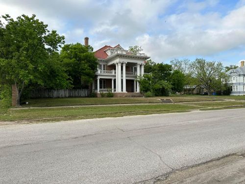 Mowing for Allen Lawn Care in Taylor, Texas