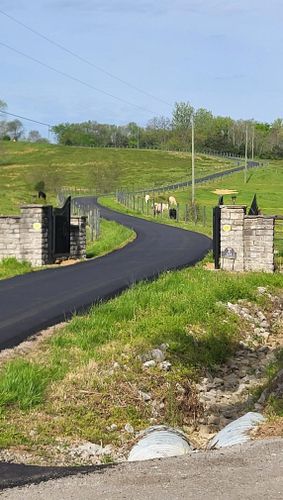  for Absolute Asphalt, Paving & Sealcoating in Lebanon, TN