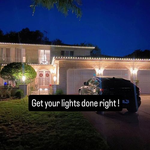 Holiday Lighting for Fence Medic in Arlington Heights, IL