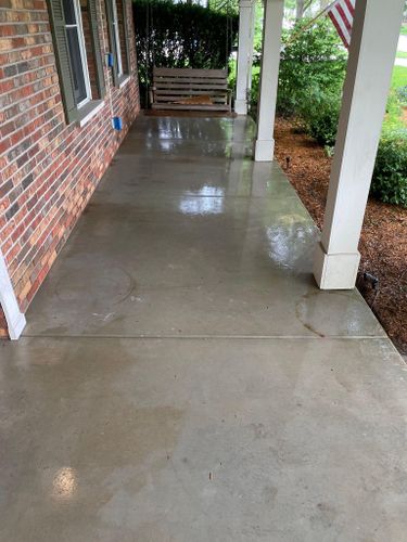 Home Softwash for J&J Power Washing and Gutter Cleaning in Sycamore, IL