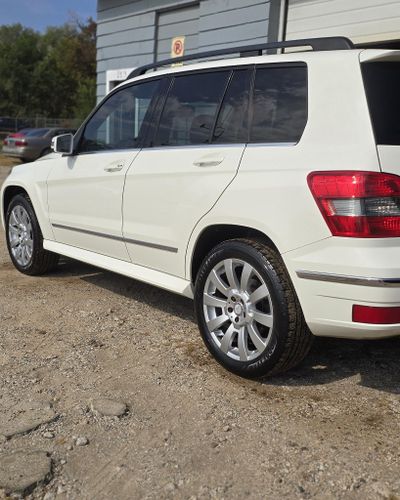 Full Detail Service for Luxury Auto Detail in Peoria, IL