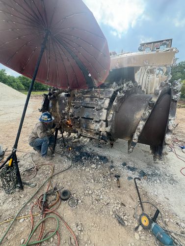Equipment Repairs for C&C Fabrication and Welding LLC in Spring Branch, TX