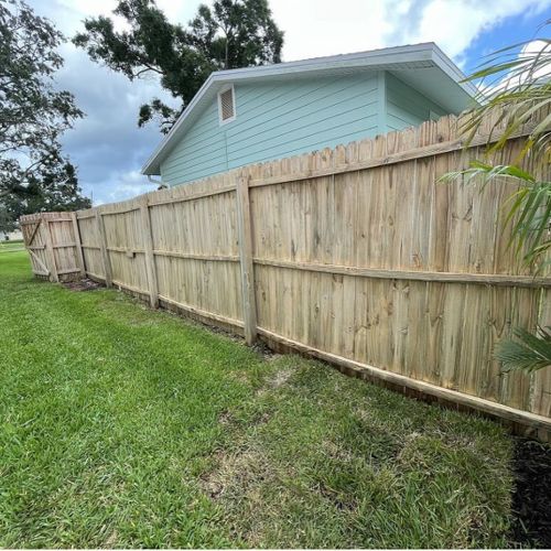 Deck and Fence Painting for Prime Home Improvement in Cincinnati, OH