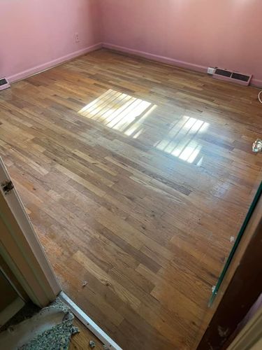 Floor Repair for Kozlowski’s Hardwood Floor Refinishing in Flat Rock, Michigan