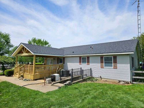 siding for John Colvin's Home Improvement in Modoc,  IN