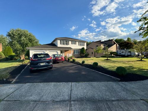 Mulch Installation for Stars and Stripes Landscape Design LLC in Edison, NJ