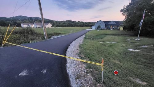  for Absolute Asphalt, Paving & Sealcoating in Lebanon, TN