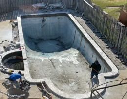 Pool plaster for LC Construction and Remodeling in Naperville, IL