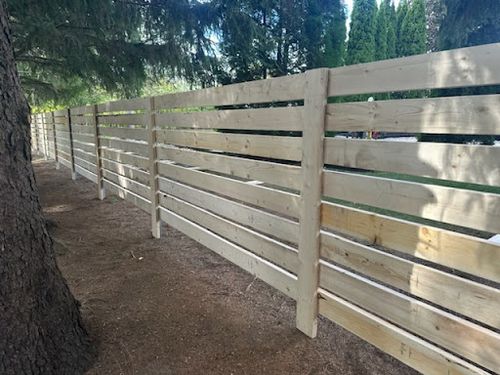 Wood Fences for Illinois Fence & outdoor co. in Kewanee, Illinois