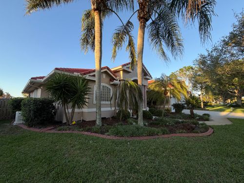  for Epic Vine Design in Melbourne, FL