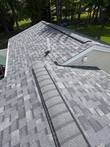Roofing Installation for Rise Above Roofing in Stow, OH