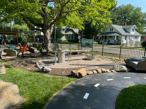 Lawn Maintenance for Mayfield Landscaping in Staunton, IL