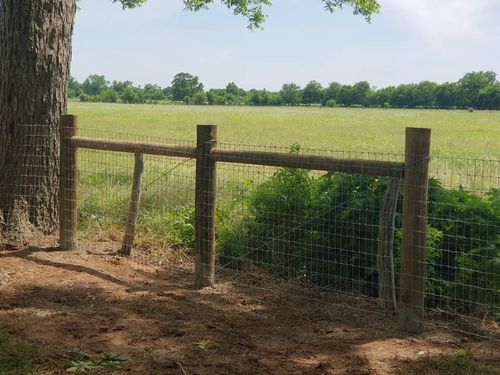 Field Fence (Wood post and wire) for Pride Of Texas Fence Company in Brookshire, TX