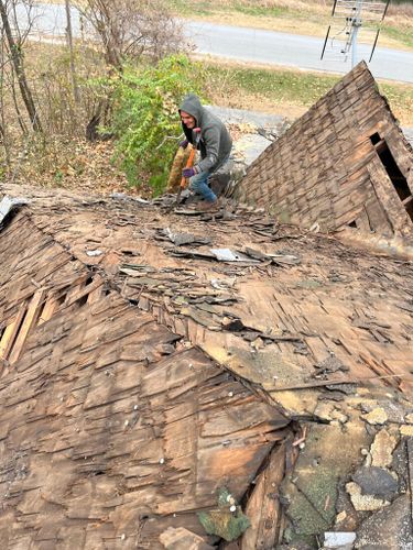  for Full Roof Replacement and Repairs & Seamless Guttering in Saint Joseph, MO