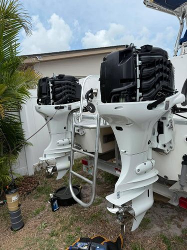 for Floyd's Marine LLC in Brandon, FL