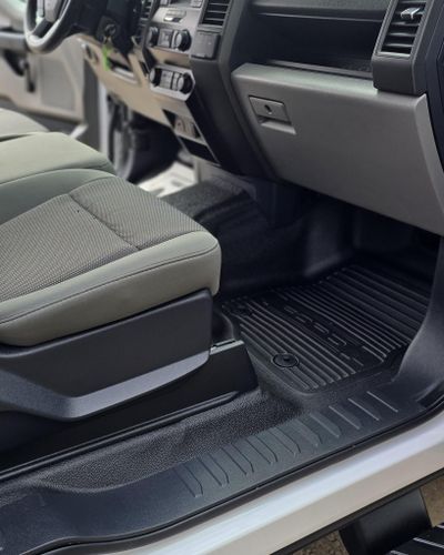 Full Detail Service for Luxury Auto Detail in Peoria, IL