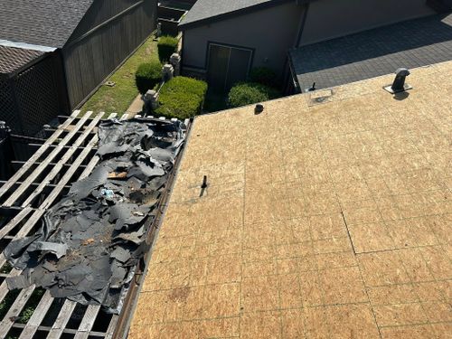 Roofing Replacement for Royalty Contracting Roofing in Saginaw, TX