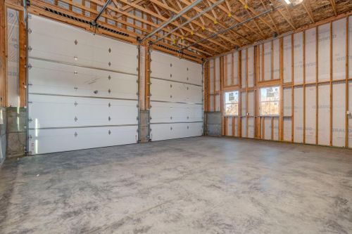 Custom Home Construction for Genuine Homes LLC in Franklin County, WA