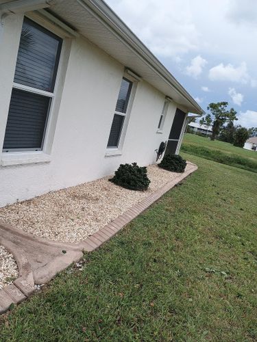 Rock and Mulch Installation for Unity Maintenance and More LLC in Englewood, FL