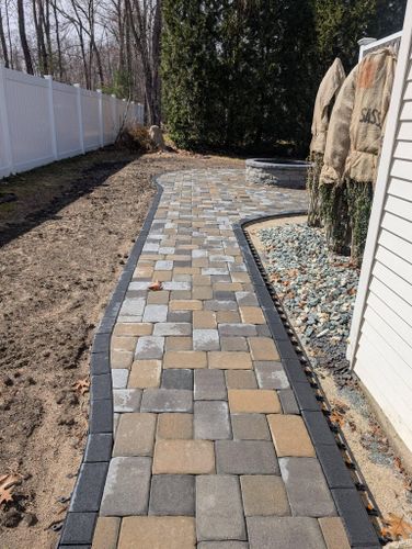  for Evolution Earthscapes, LLC in Ludlow, MA