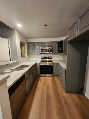 In-Store Selection for Dave Walter Flooring in Santa Clarita, CA