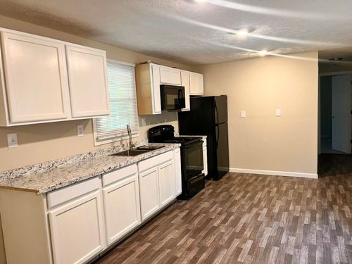 Remodeling Services for TWR CONSTRUCTION LLC in Medford, OR