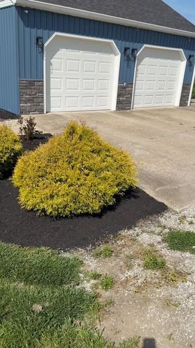 All Photos for Gullion’s Lawn and Landscaping in DeMossville, KY