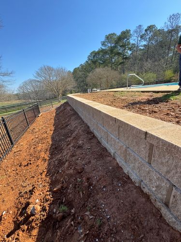 Retaining Wall Installs for E&T Outdoor Pros in LaGrange, GA