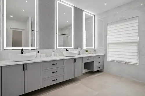 Bathroom Remodeling for Revitalize Real Estate in Tampa, FL