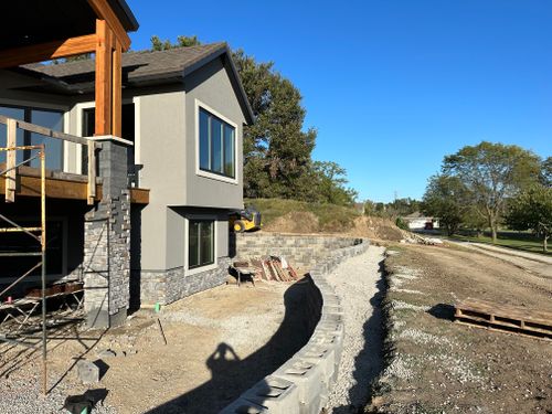 Hardscape Design and Installation for Thomas' Lawn Care in Maryville, MO