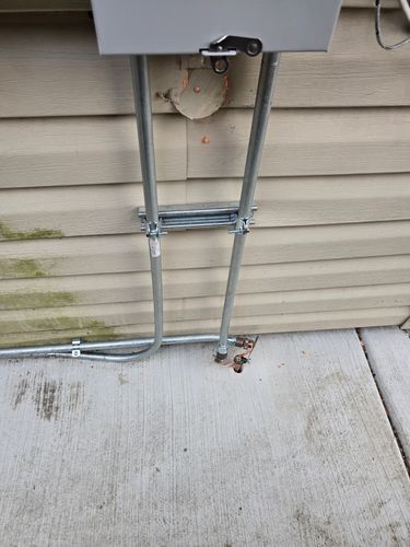  for Grunt Electric in Bensenville, IL