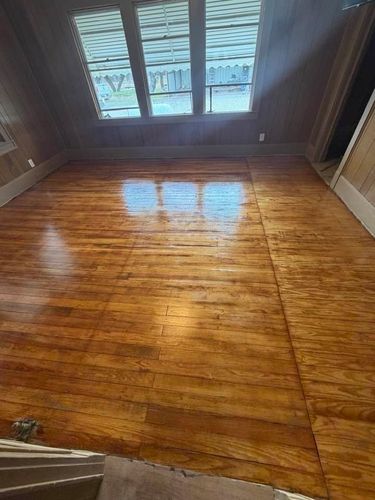 Flooring for Suarez Pro Flooring and Remodeling in Comanche, TX