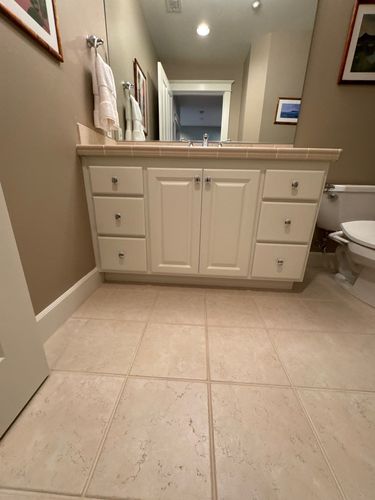 Kitchen and Cabinet Refinishing for AFP Painting LLC in Castle Rock, WA