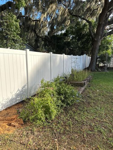 Vinyl Fence Installation for ASAP Fence & Gates - Central, FL in Leesburg, FL