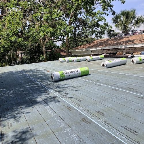 Roofing Installation for Bueno-Wilkerson Roofing in DeLand, FL
