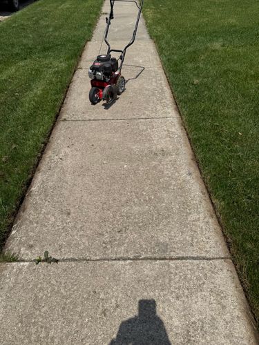  for B&G Lawn Care in Roscoe, IL